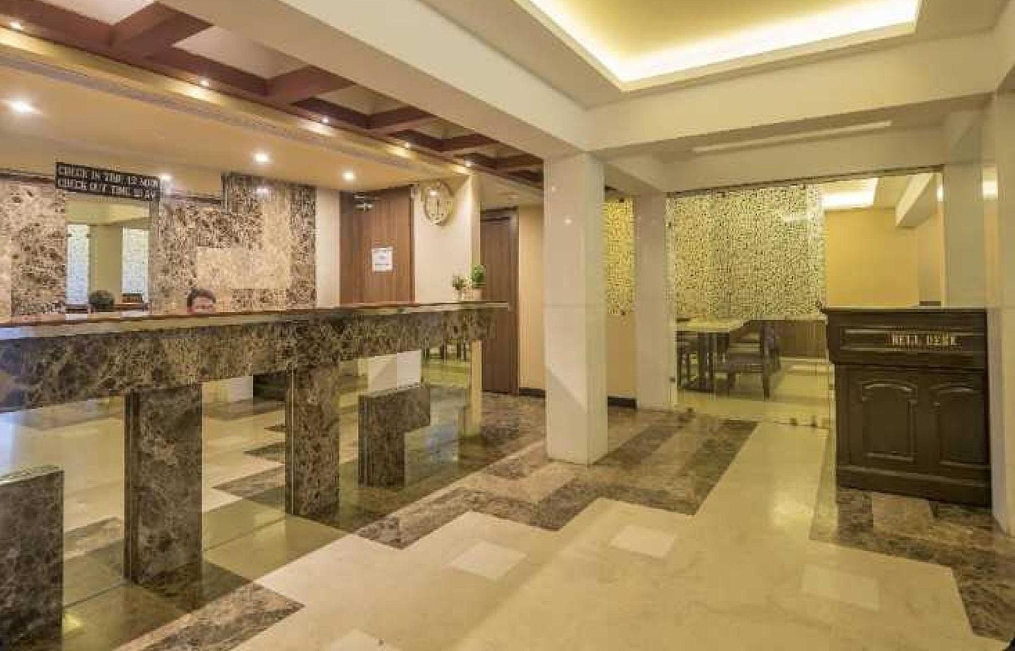 Palette Hotel Nisarga By Sunday Bhopal Esterno foto