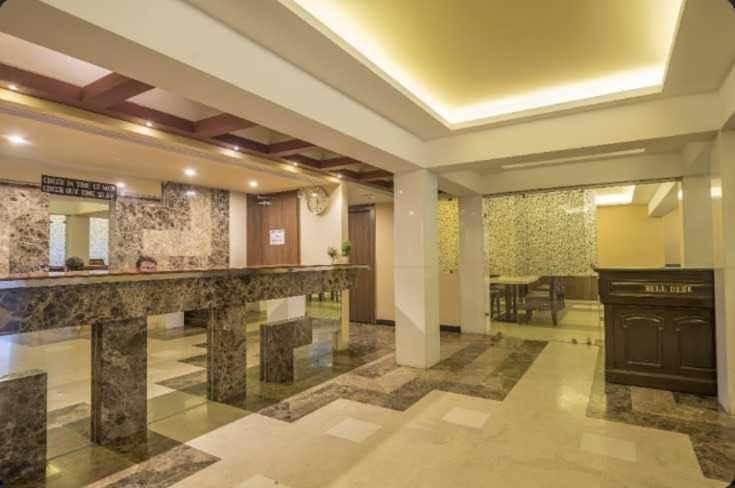 Palette Hotel Nisarga By Sunday Bhopal Esterno foto