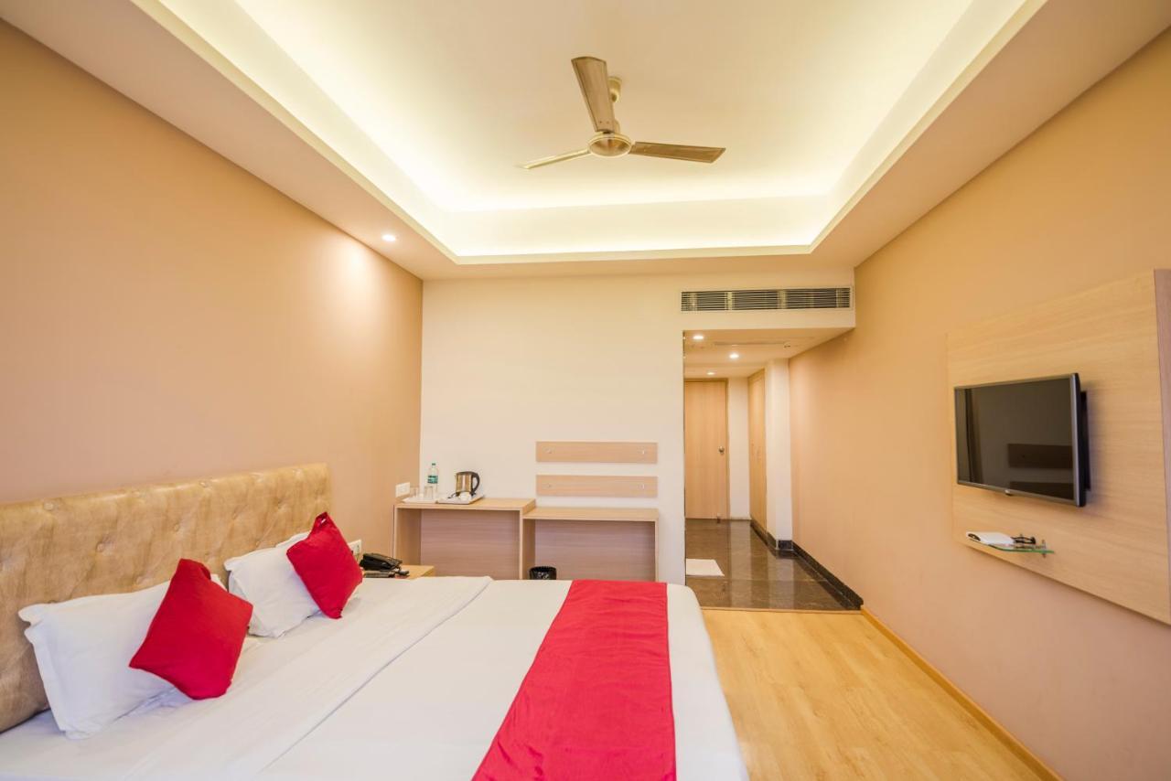 Palette Hotel Nisarga By Sunday Bhopal Esterno foto