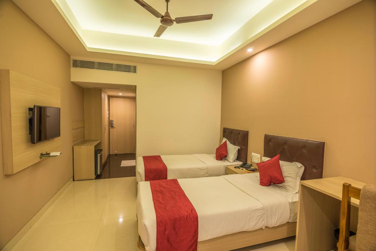 Palette Hotel Nisarga By Sunday Bhopal Esterno foto